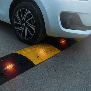 Rubber Speed Hump L-09
