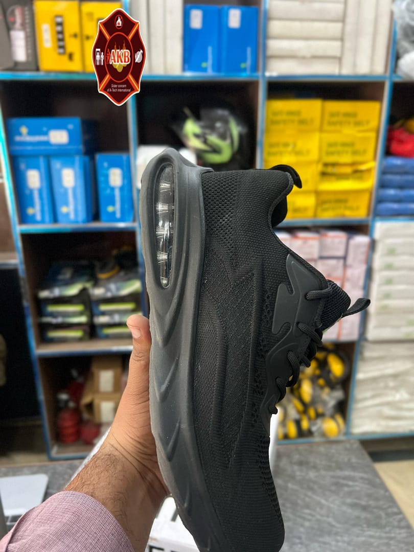 World Safety Shoes Model 2312 - Image 2